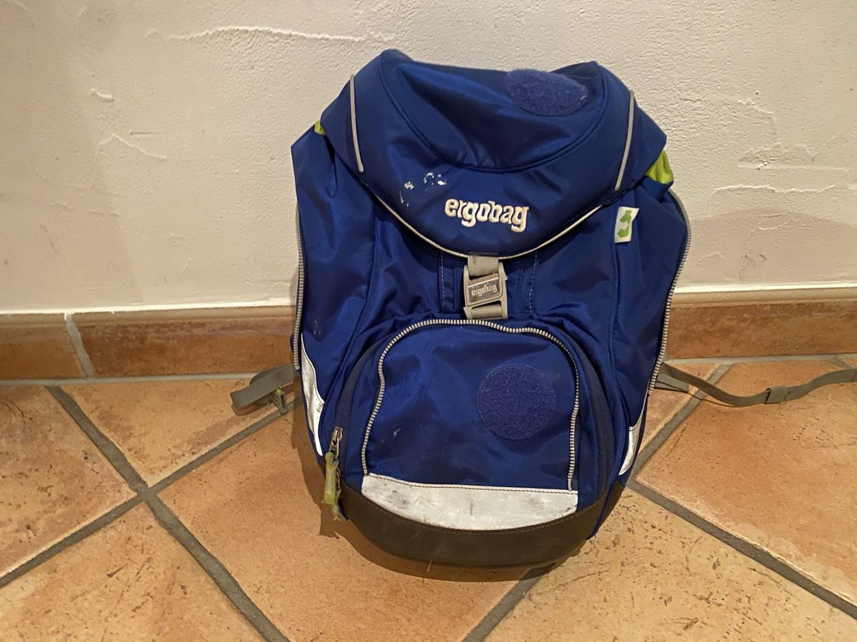 Ergobag Borse & Zaini: Ergobag Schulrucksack blau – Usato da Schöftland venduto da Reto5040