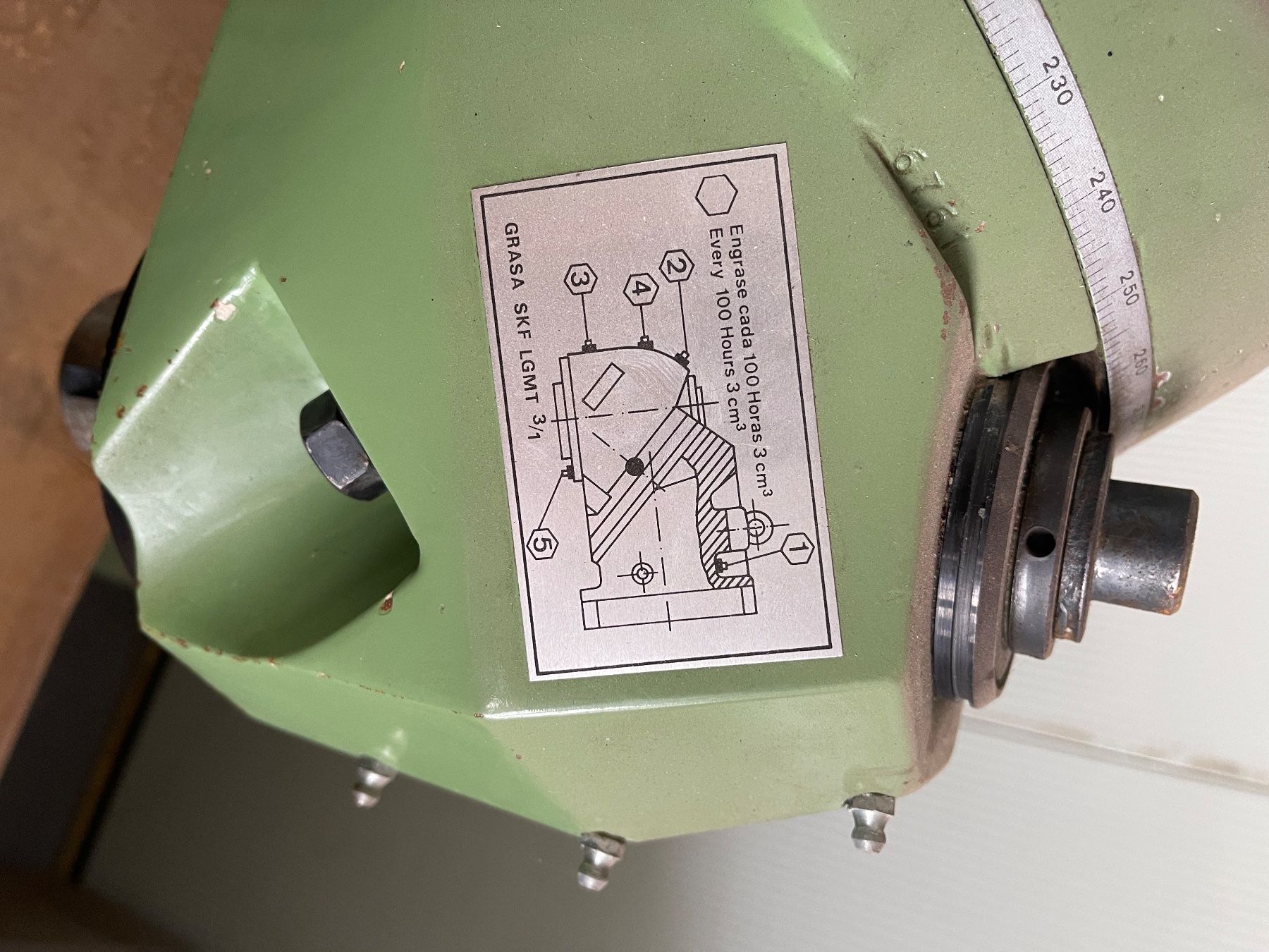 Tutte le macchine: LAGUN FU110 Fräsmaschiene – Usato da Olten venduto da D.Edelmann_GmbH 1