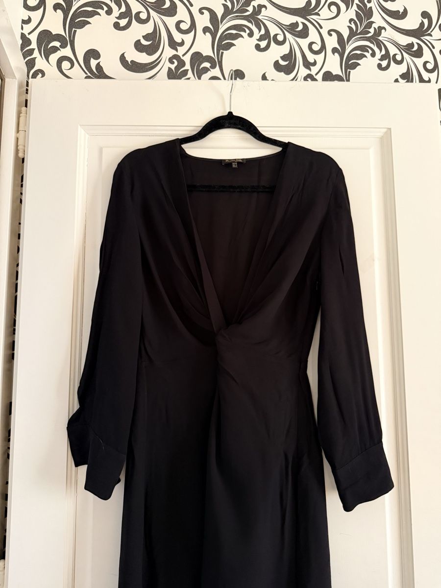 Massimo Dutti Vestiti: Massimo Dutti Black Dress – Usato da Corsier-sur-Vevey venduto da Kristina.Nova 6