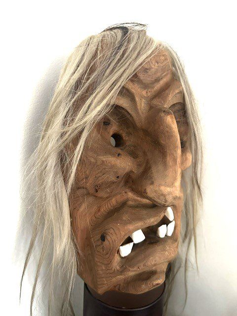 Maschere: +  sChaUerLicHe HoLzmaSke + – Usato da Winkel venduto da zeho 4