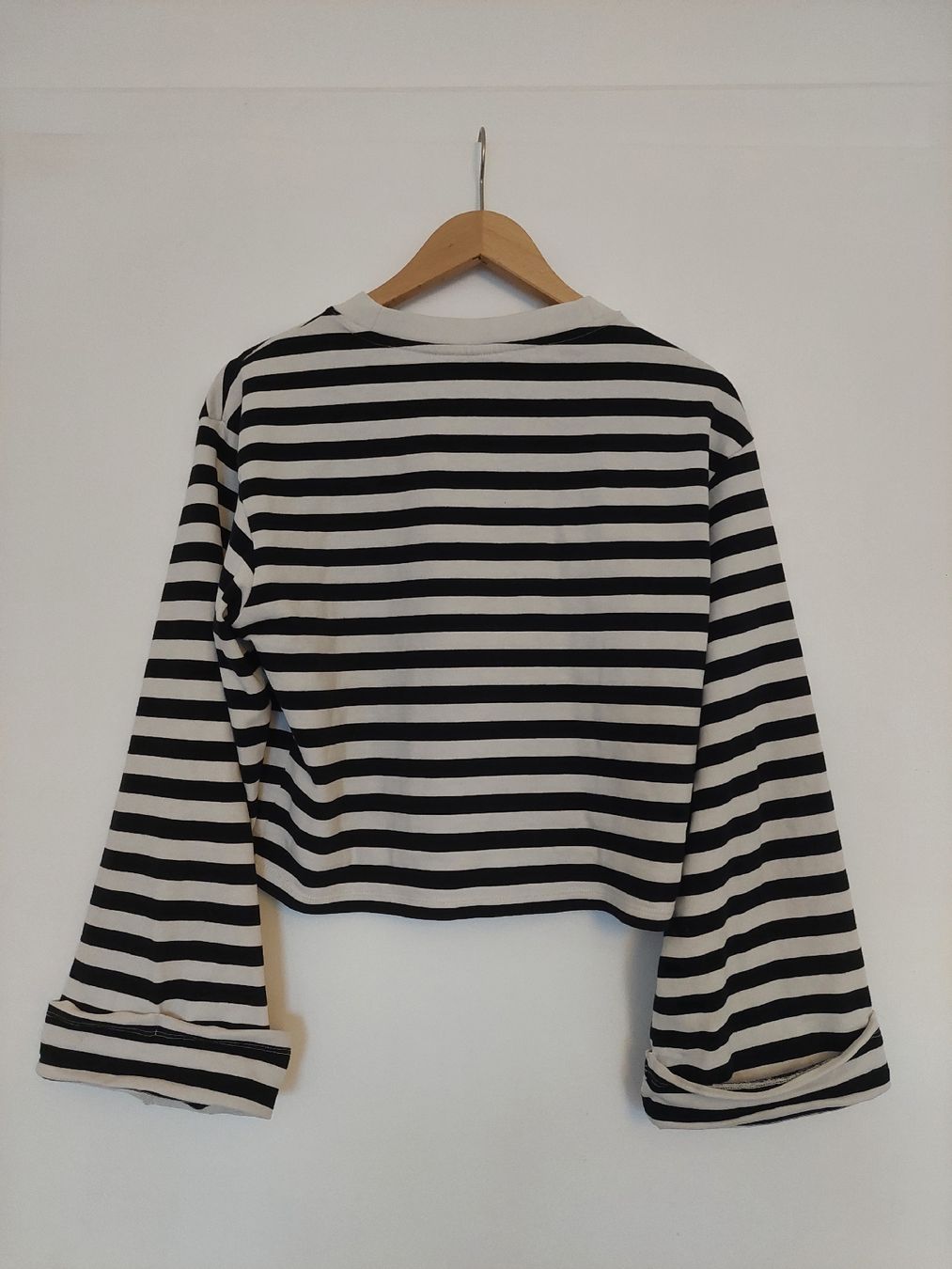 H&M Maglioni & Felpe: Cooler Ringelpullover mit weiten Ärmeln, Grösse XS – Usato da Zürich venduto da Taxista 1