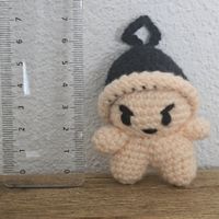 Amigurumi mit speziellem Gesichtsausdruck, gehäkelt