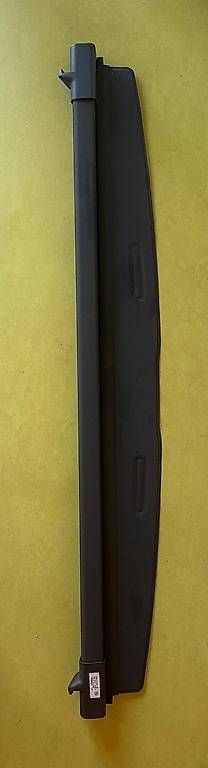 VW Tutti pezzi di ricambio auto: VW T5 Kofferraumabdeckung – Usato da Dicken venduto da leonie_11 2