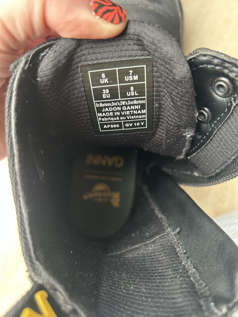 Ganni Scarpe da uomo: Ganni x Dr Martens size 39 – Usato da Zürich venduto da fan_z5fl 6
