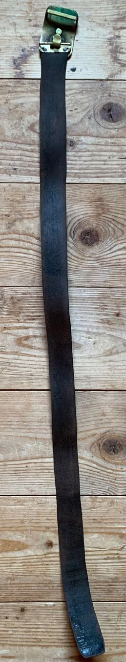 Cinture: Uralter Ledergürtel mit Messingschnalle – Usato da Goldingen venduto da Bergler012 1
