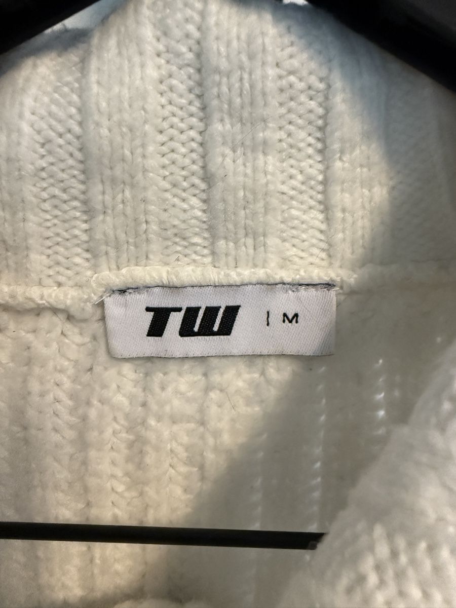 Pullover & Sweatshirts: Pull blanc cassé tally weijl avec fermeture éclair Taille M – Gebraucht aus Sion von bar_r96b 2