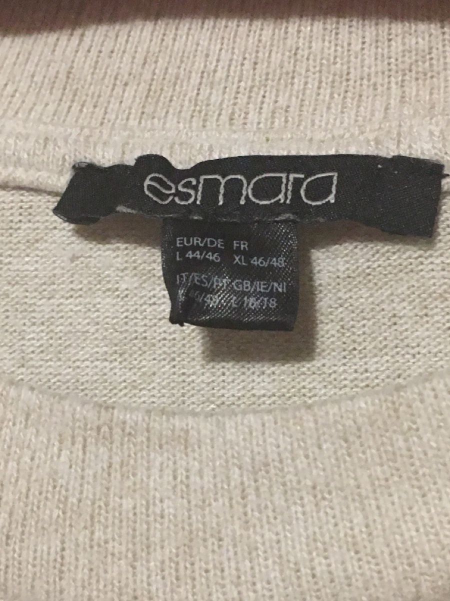 Maglioni & Felpe: Pullover hellgrau mit Rundhalsausschnitt Grösse 44/46 L – Usato da Bärschwil venduto da Ranron1970 1