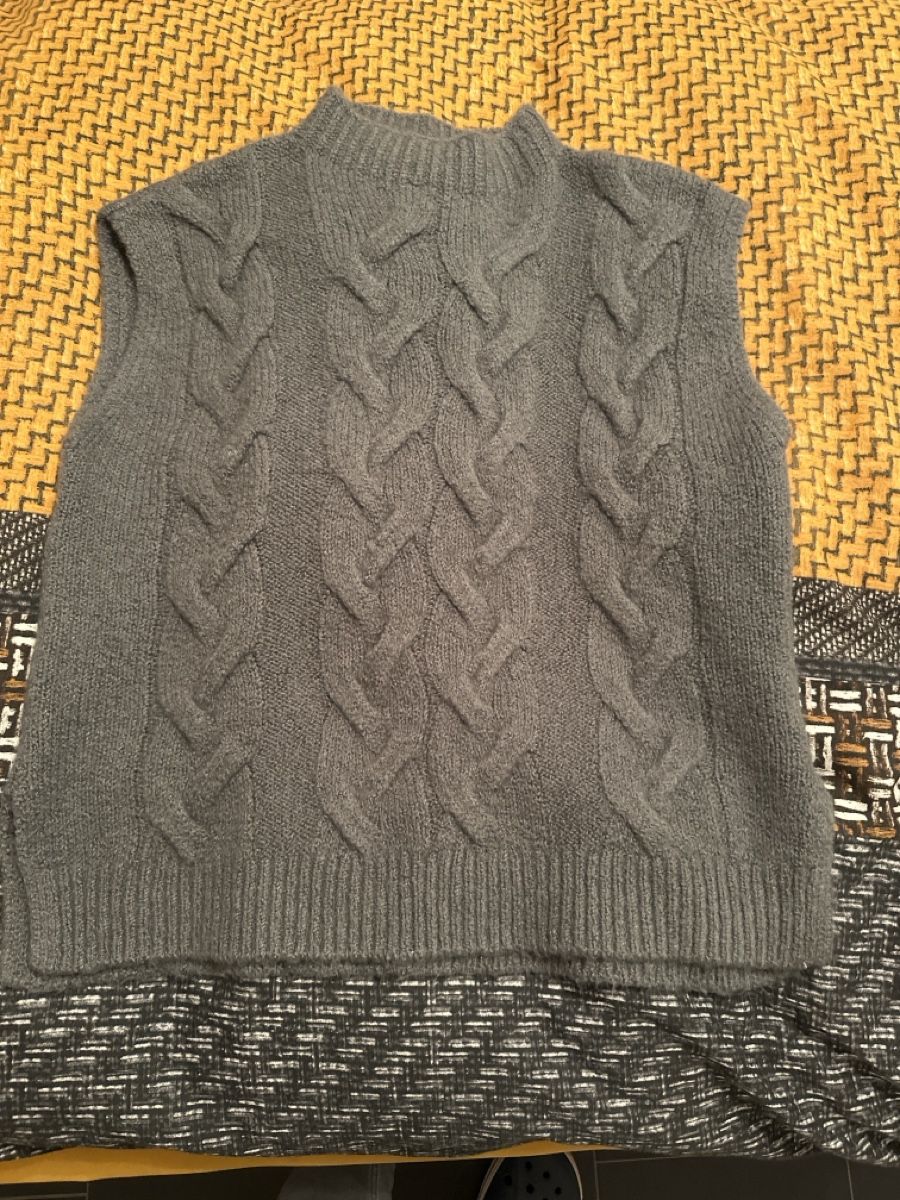 Someday Gilet & Giacche senza maniche: Someday Strickweste, Gr. M – Nuovo (secondo la descrizione) da Baltschieder venduto da YmroBe