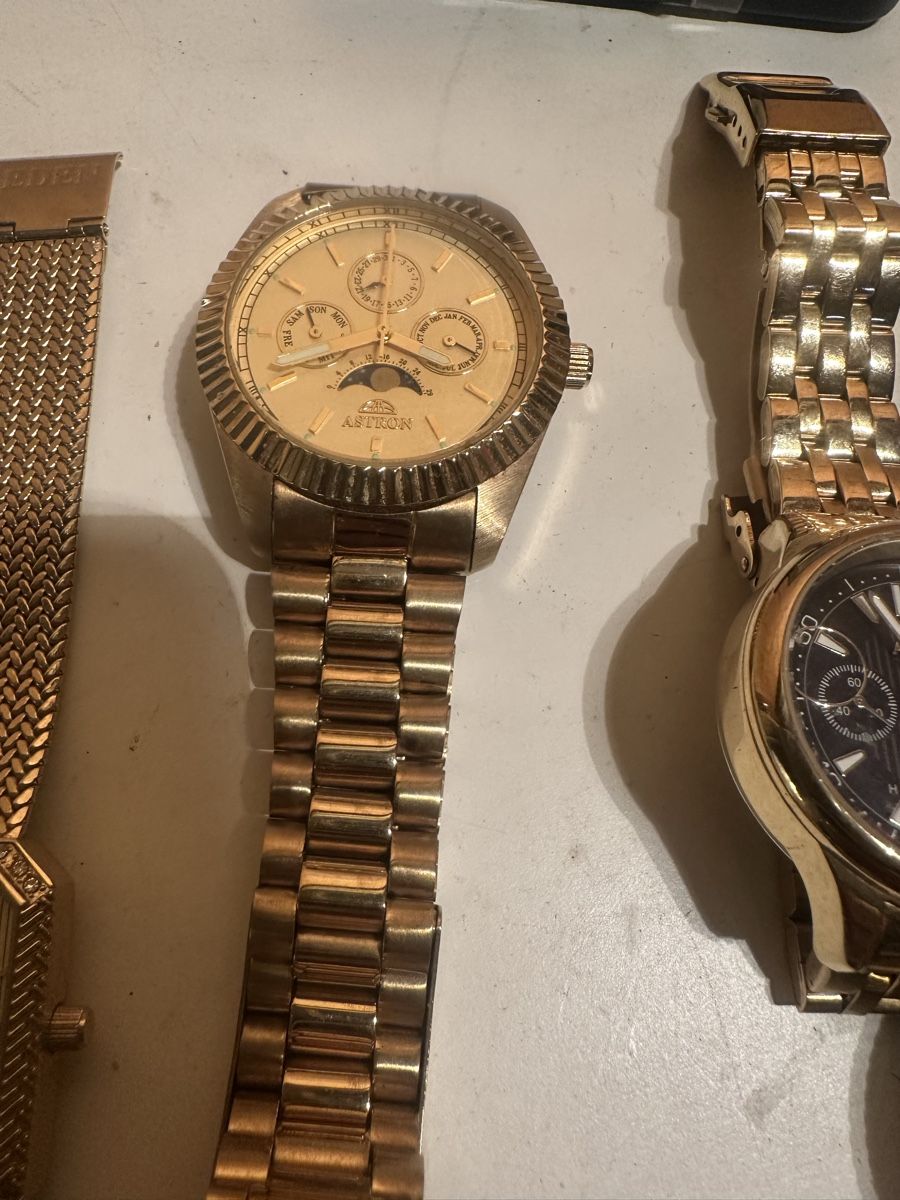 Orologi: Uhren – Usato da Dietikon venduto da moradi24 3