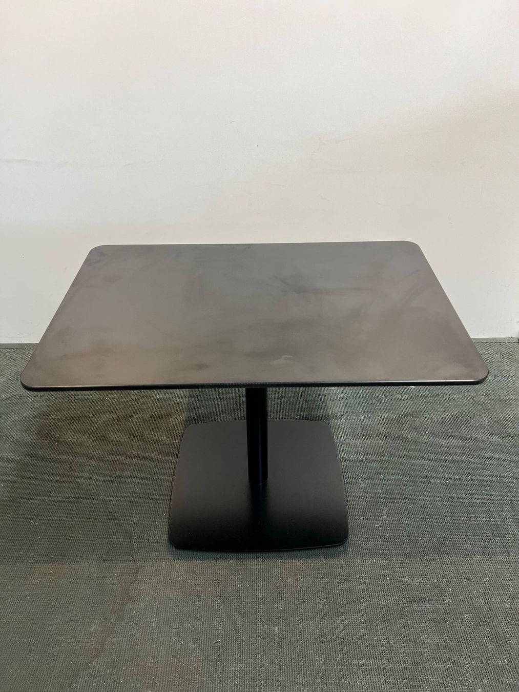 Steelcase Tavoli: STEELCASE Montara650 Tische – Usato da Wangen an der Aare venduto da TBYN 2