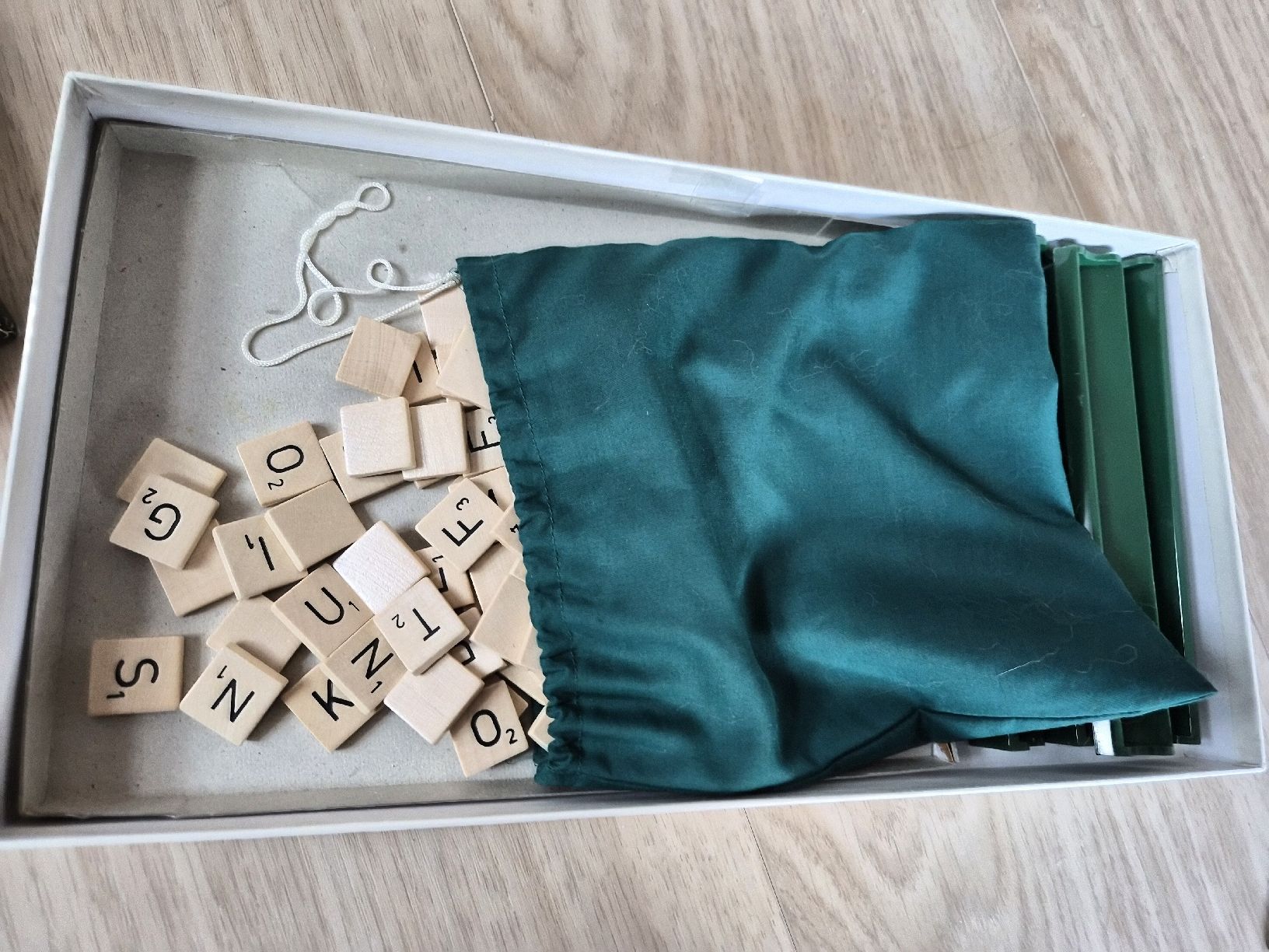 Giochi: Scrabble Classique - Jeu de société allemand – Usato da La Joux FR venduto da car_ck96 3