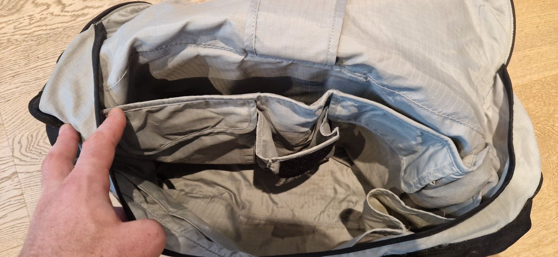 Crumpler Borse: Umhängetasche Messenger von Crumpler 16'' – Usato da Zürich venduto da cbe_2s7v 2