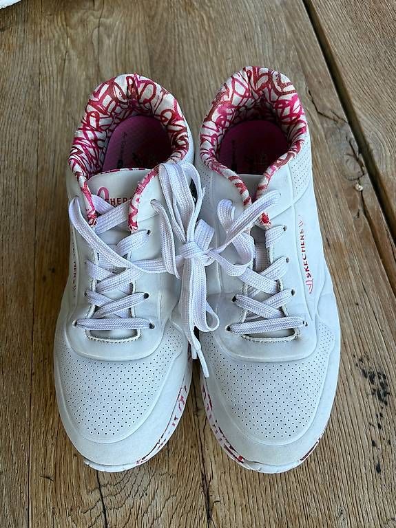 Scarpe da donna: Skechers Gr.37 – Usato da Thun venduto da danceT