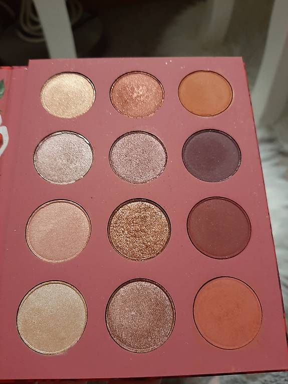 Make-up: colourpop eyeshadow palette – Usato da Hochdorf venduto da gal_w9hk 1