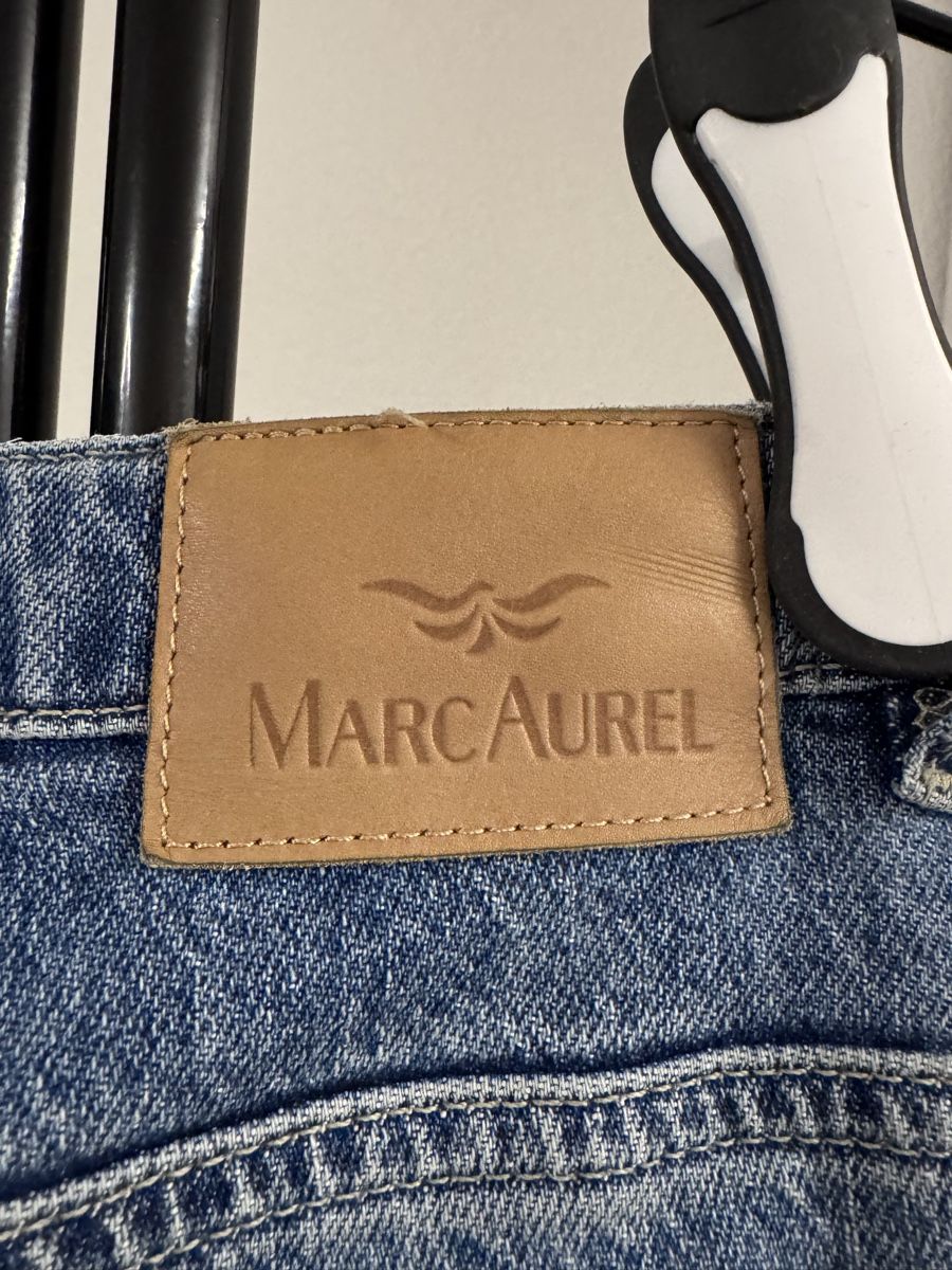 Jeans: MARC AUREL Jeans Grösse 36 guter  – Usato da Eichberg venduto da OanaB 4