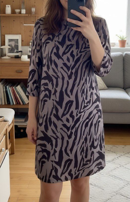 Maison 123 Kleider: Robe "1.2.3 Paris" – Gebraucht aus Bernex von Sooeg_01