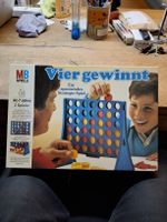 Brettspiel Vier gewinnt von MB Spiele klassisch (1)