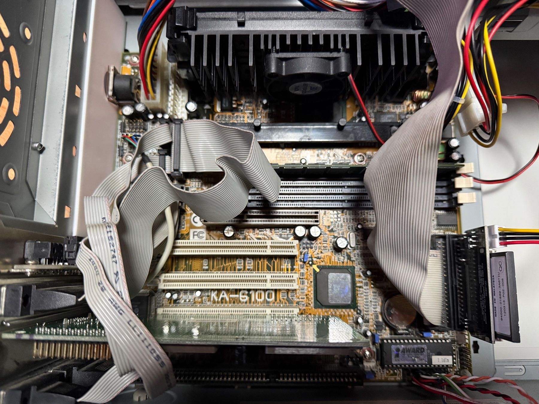 PC: Retro Computer Celeron 300, 32MB RAM, 2GB HDD, SB Pro – Usato da Sulgen venduto da thomas_comp 4