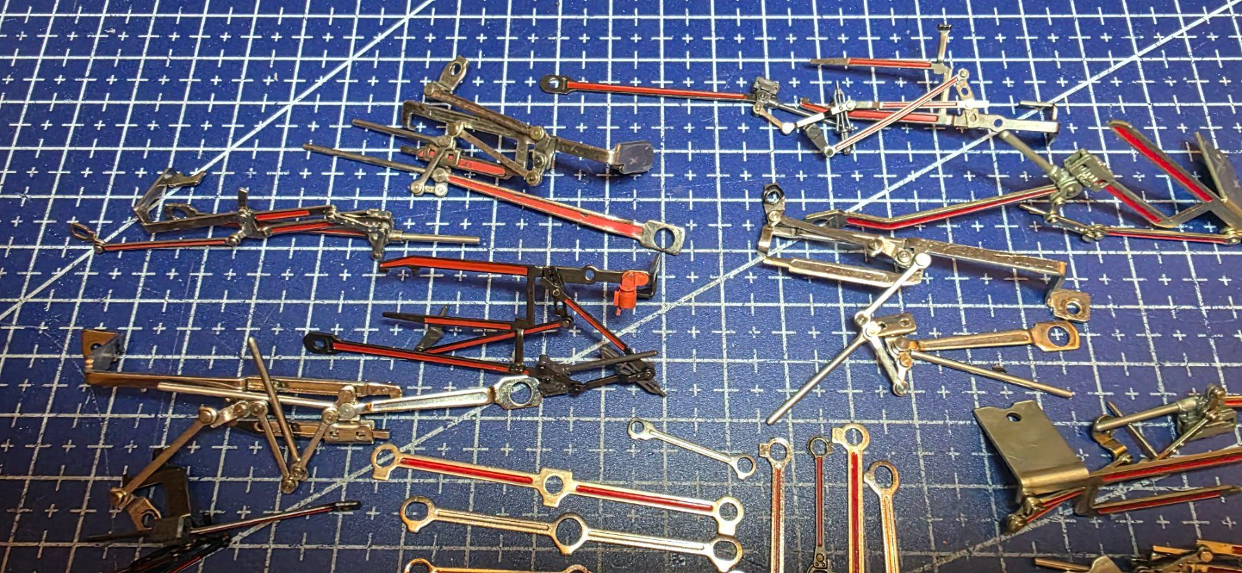 Märklin Modelleisenbahnen: Märklin HO Dampflok Gestänge sammlung – Gebraucht aus Hochfelden von Danizh0 1
