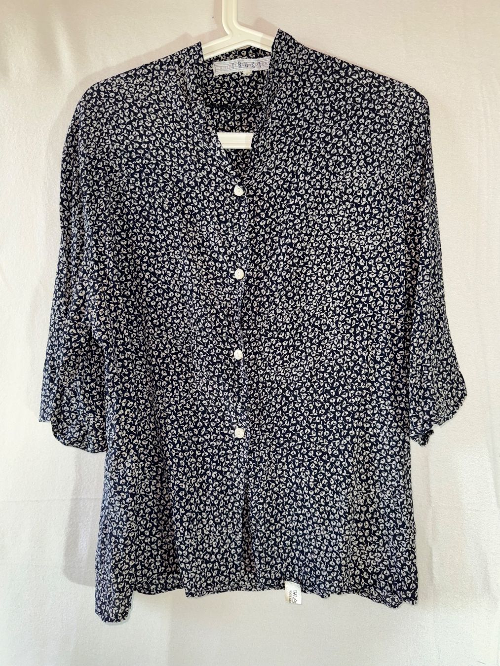 Camicette: Vintage Seidenbluse von Trust Gr. L – Usato da Grosswangen venduto da second_hand_dress