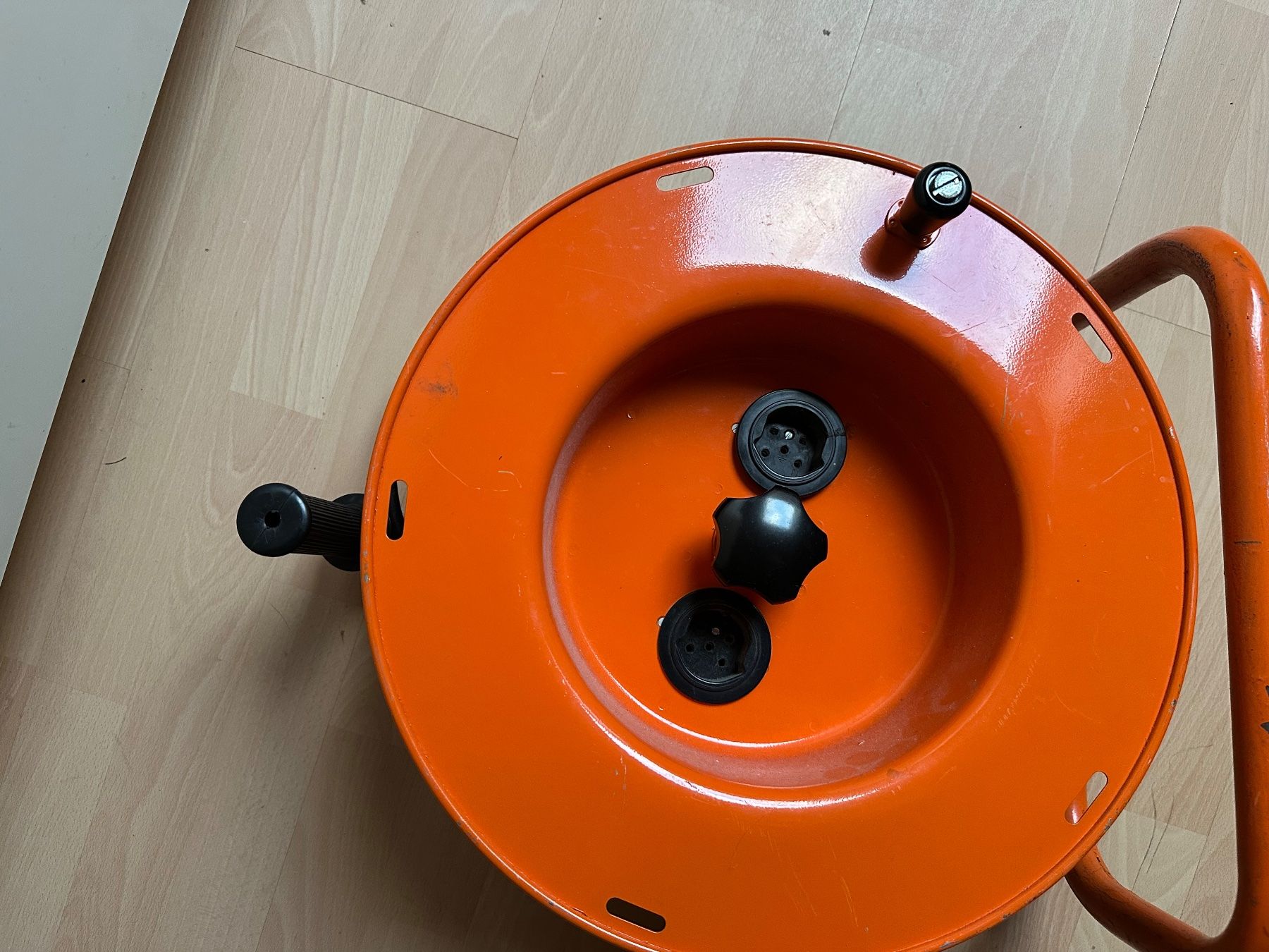 Cavi: Kabelrolle T 25-16 Amp 380V – Usato da Huttwil venduto da Bolpa 3