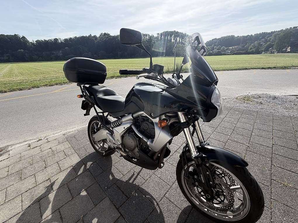 Strasse: Zu verkaufen  – Gebraucht aus Laupen BE von iahd 1