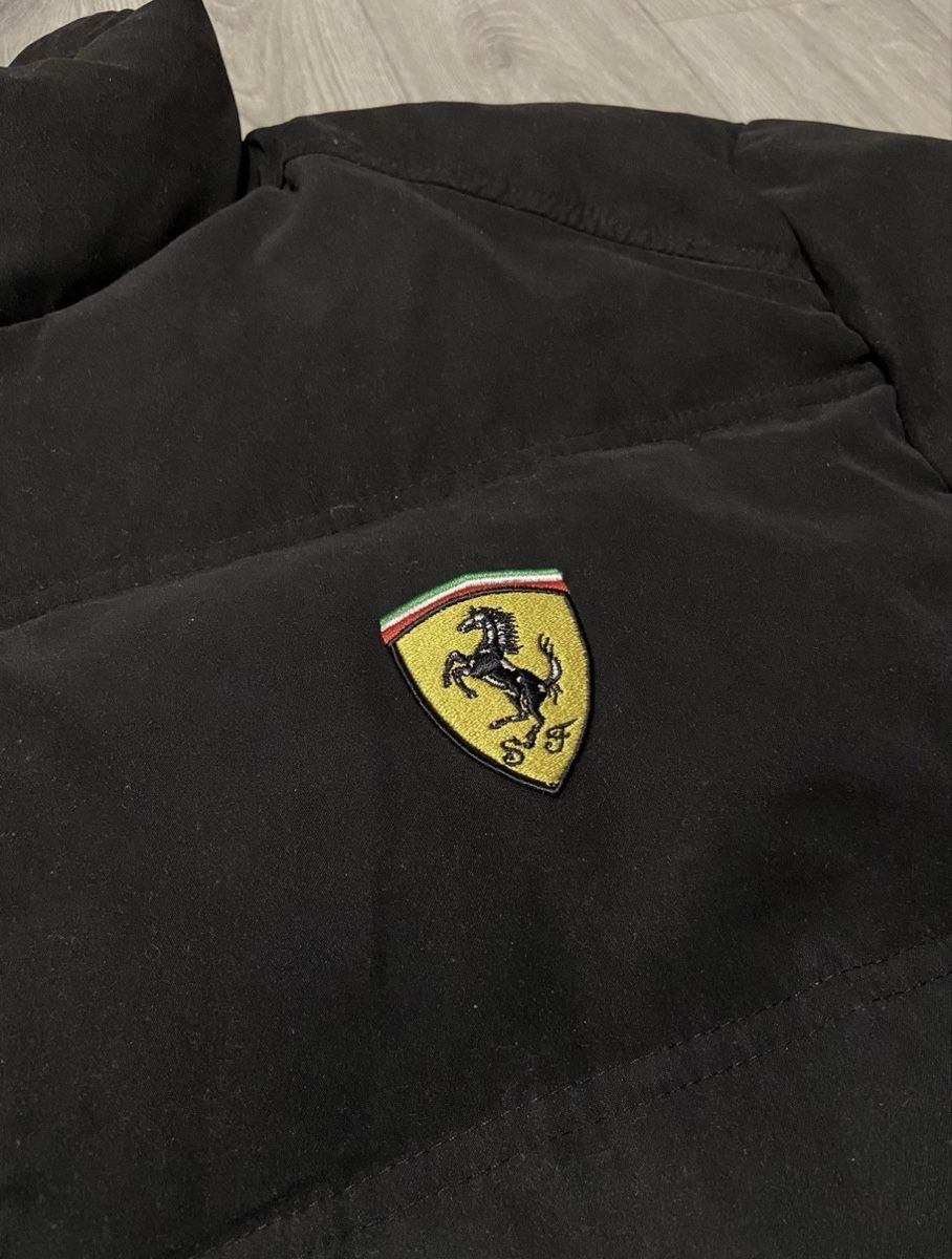 Ferrari Jacken: Ferrari Winterjacke / Puffer Jacket XL – Gebraucht aus Chur von nanir 2