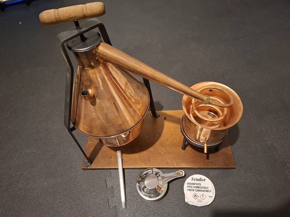 Elettrodomestici da cucina: Kupfer Destillerie – Usato da Grenchen venduto da wae_s87j 1
