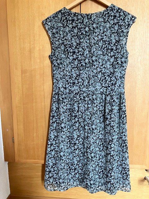 Esprit Vestiti: Très jolie robe Esprit taille 38 – Usato da Les Ponts-de-Martel venduto da Jolisa 2