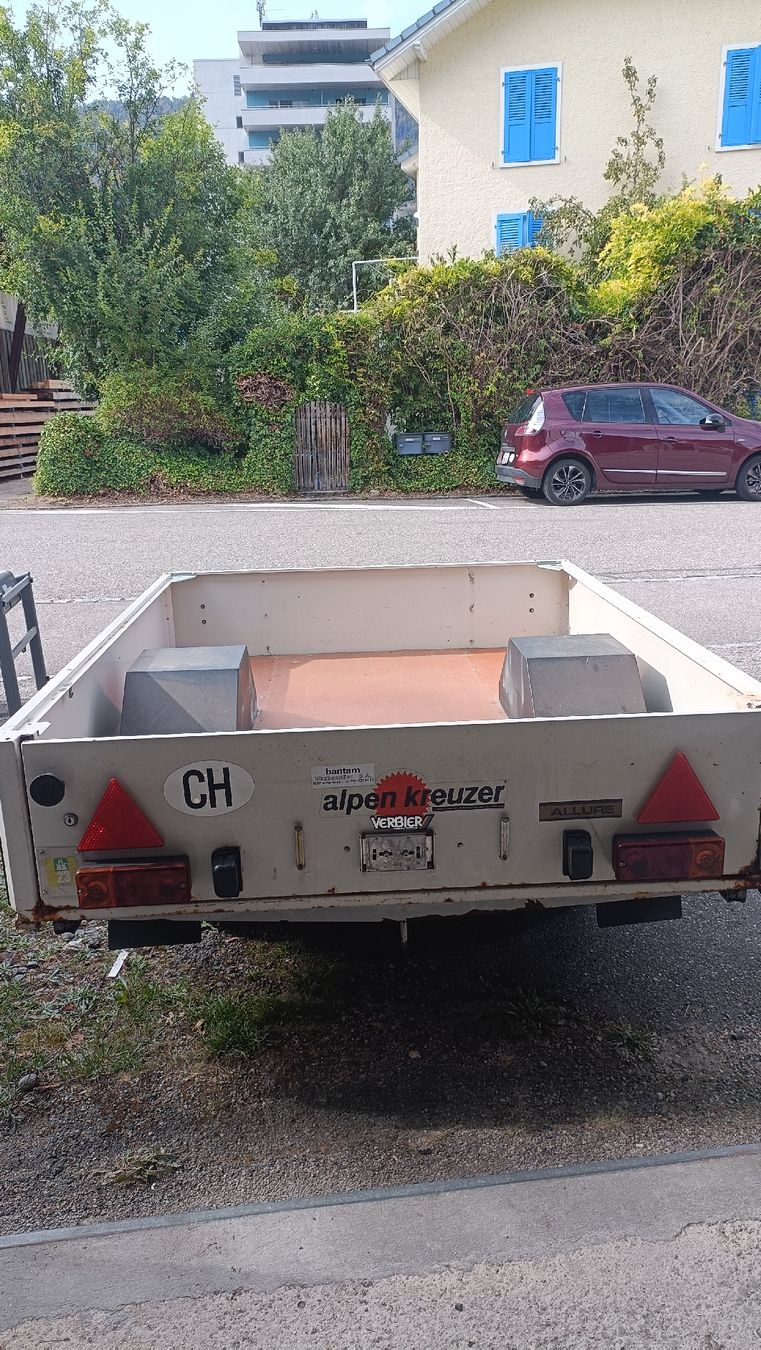 Anhänger: vend remorque dans l'état  – Gebraucht aus Moutier von gillesf32 1