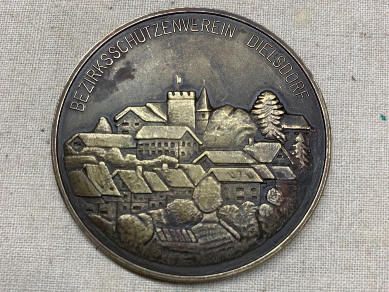 Medaglie: Zurigo - Dielsdorf - 1980 – Usato da Sorengo venduto da 74in
