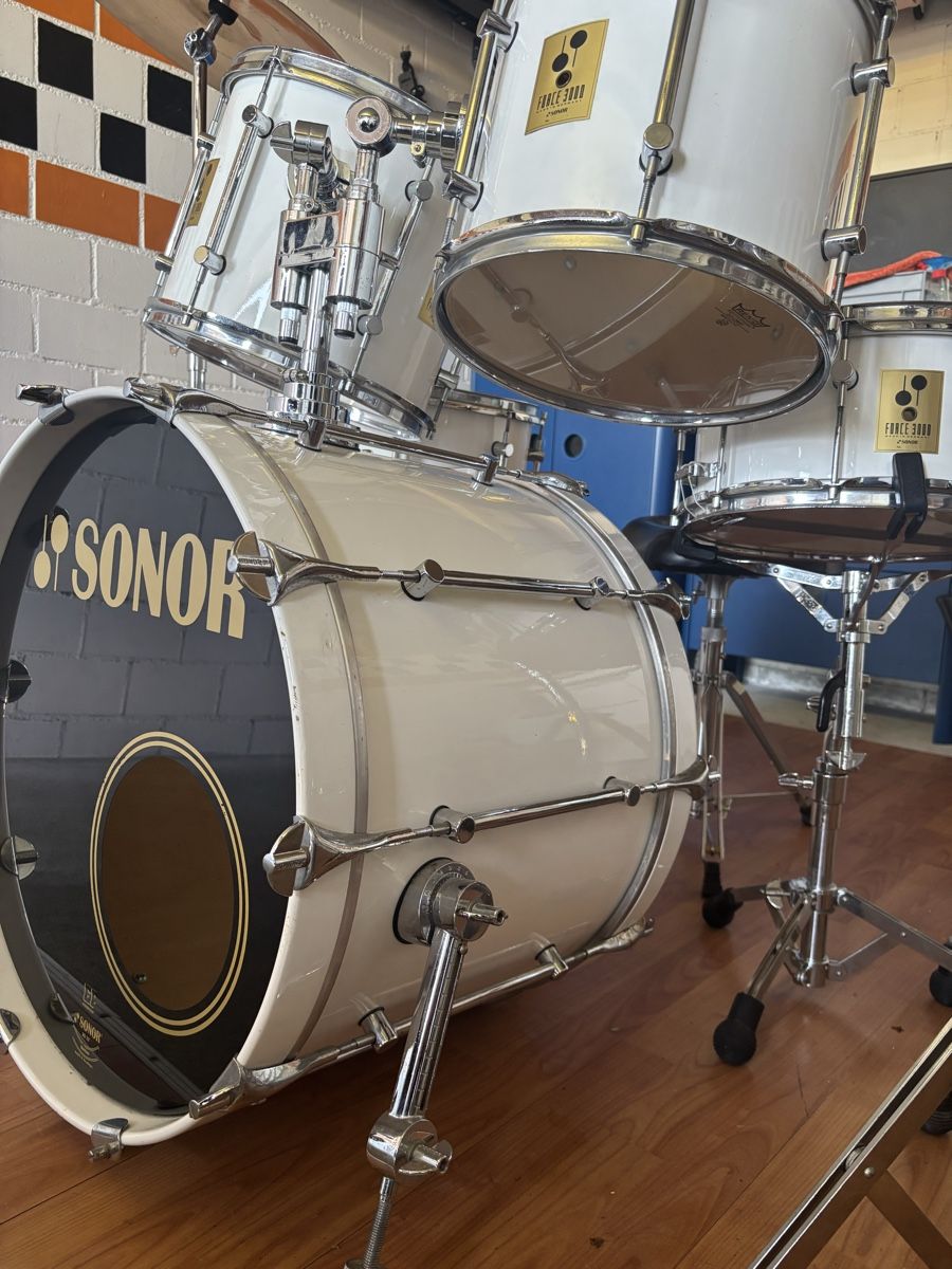 Sonor Strumenti musicali: Sonor Force 3000 Schlagzeug, weiss – Usato da Oetwil am See venduto da abm123 9