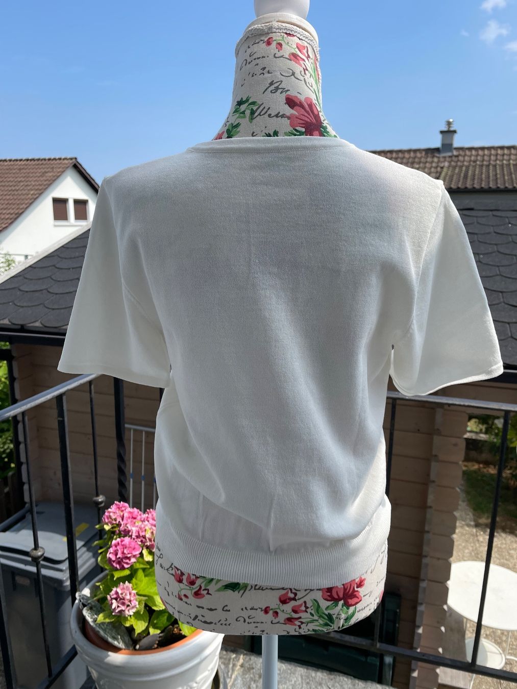 Maglioni & Felpe: NEU** Strickpulli 38/40 Viscose Italy – Usato da Zürich venduto da Pamuk04 1