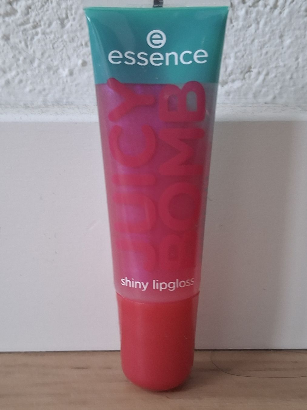 Make-up: Shiny Lipgloss.102 Witty Watermelon – Nuovo e nell'imballaggio originale da La Chaux-de-Fonds venduto da jen_h95m