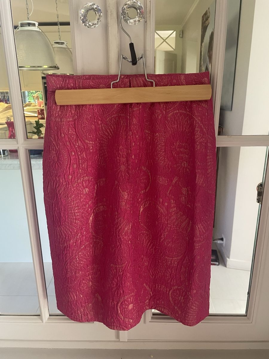 Gonne: Jupe rose et or jacquard brocade, taille 36 – Usato da Troinex venduto da nadinebmichaelson 5