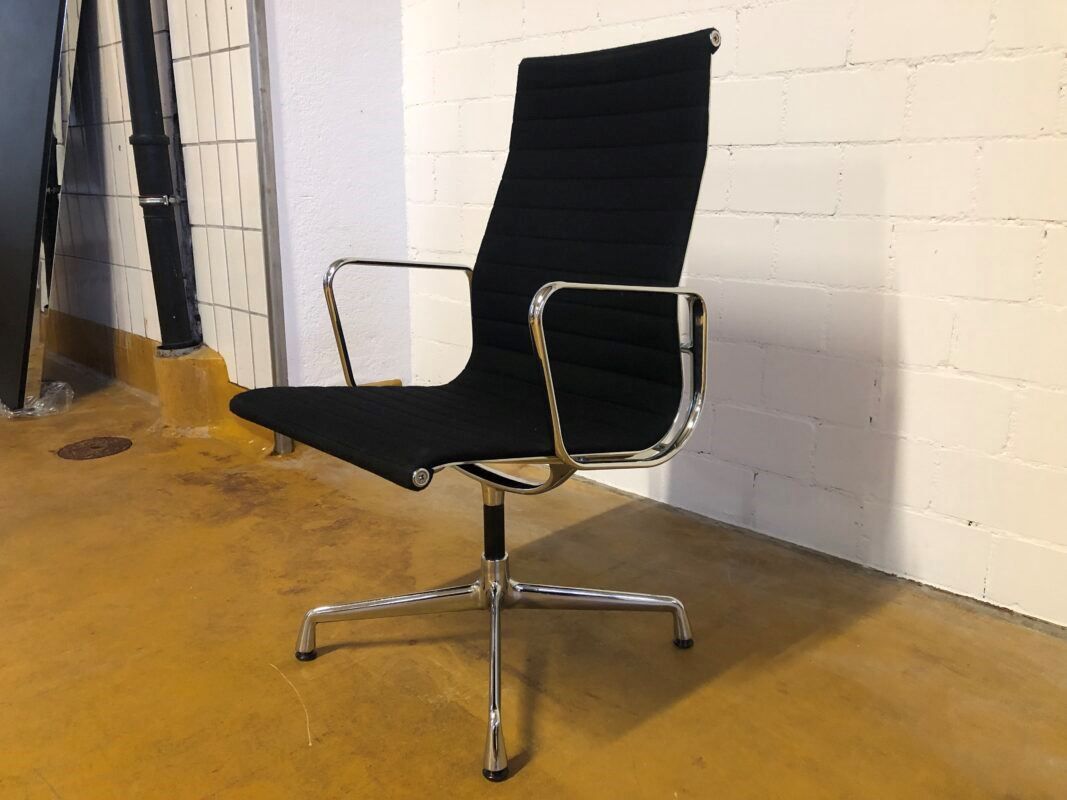 Vitra Sedie: Vitra EA 112 drehbar – Usato da St. Gallen venduto da MSMoebelhandel 2