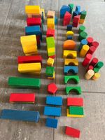SPIELZEUG HOLZKLÖTZE      HOLZ - KLÖTZCHEN     ca. 115 Stück