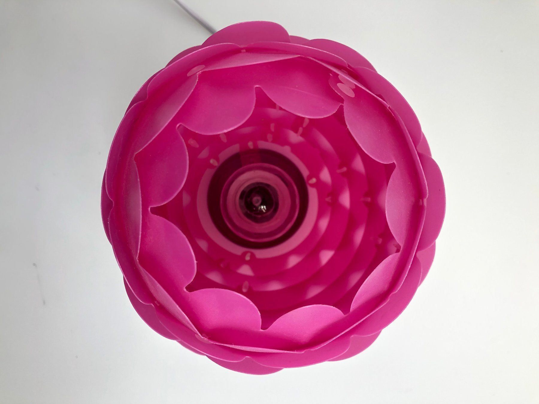 Lampade: Tischlampe in pink mit Holzfuss – Nuovo e nell'imballaggio originale da Schaffhausen venduto da ky-shop 4