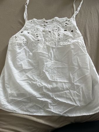 Top OYSHO blanc brodé taille M bon état
