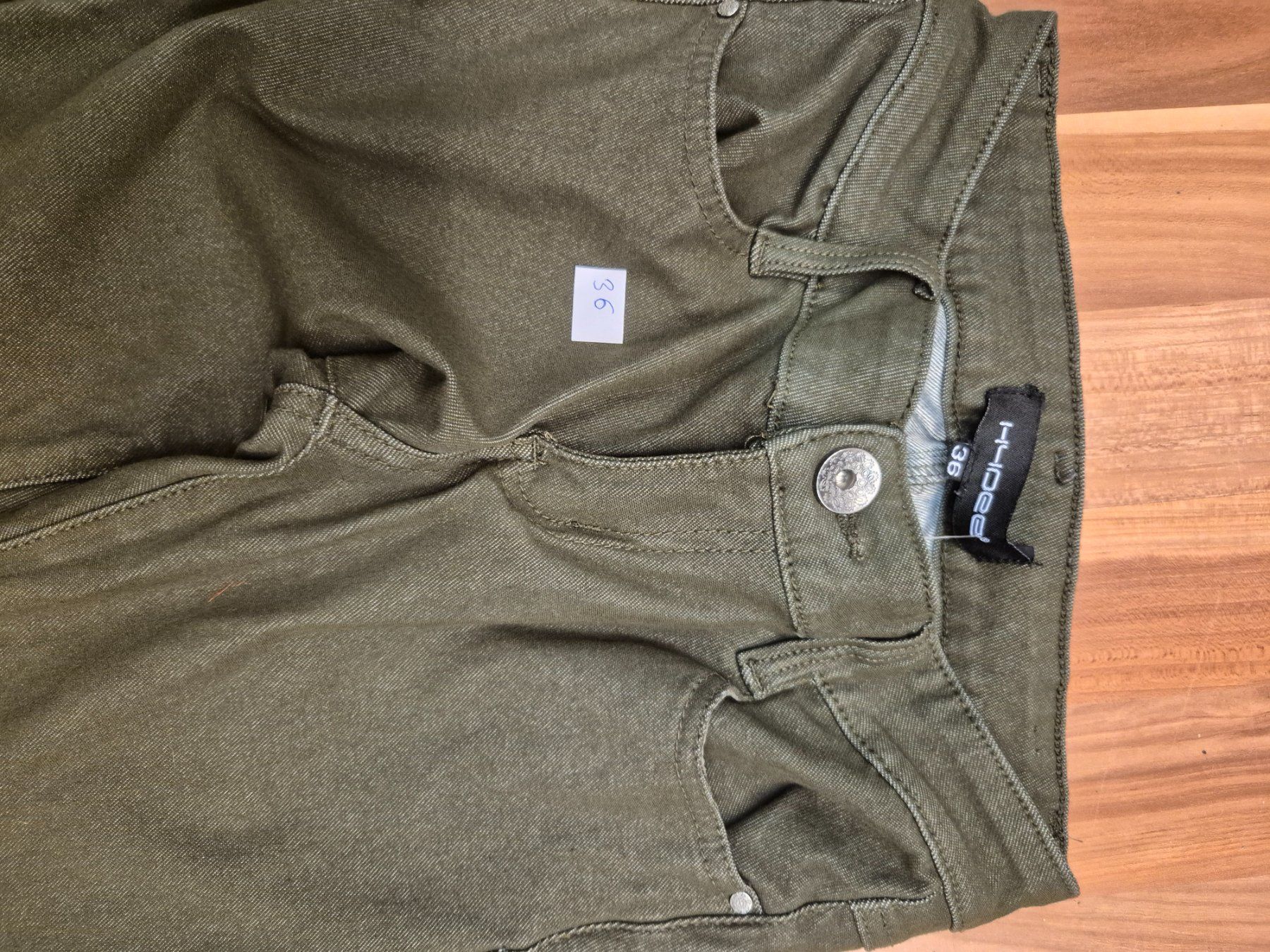 Tally Weijl Jeans: 3 Stretchjeans gr 36 k16 – Usato da Schwarzenburg venduto da Flamingo07 2