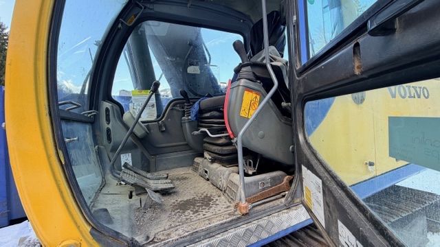 Volvo Escavatori: Volvo EC 210 NLC Partikelfilter Kettenbagger – Usato da Bonaduz venduto da A13_Automobile 3