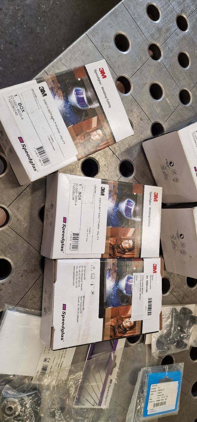 Oerlikon Löten & Schweissen: Diverse Schweissmaterial 3M Speedglas – Neu (gemäss Beschreibung) aus Emmenbrücke von inf_l8yf 3
