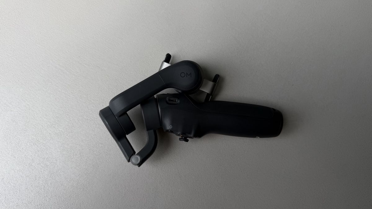 DJI Trépieds & Accessoires: DJI Osmo Mobile 6 Gimbal – D'occasion à Fischingen par Rueckwart 2