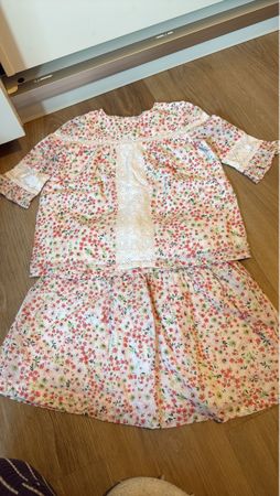 Floral Spring Dress with Lace Detail - Size Small