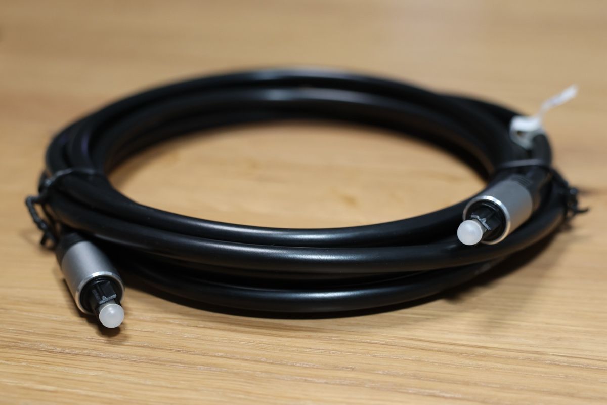 Câbles: GooBay Toslink Audio Anschlusskabel – D'occasion à St. Gallen par UsDeSchwiz 2