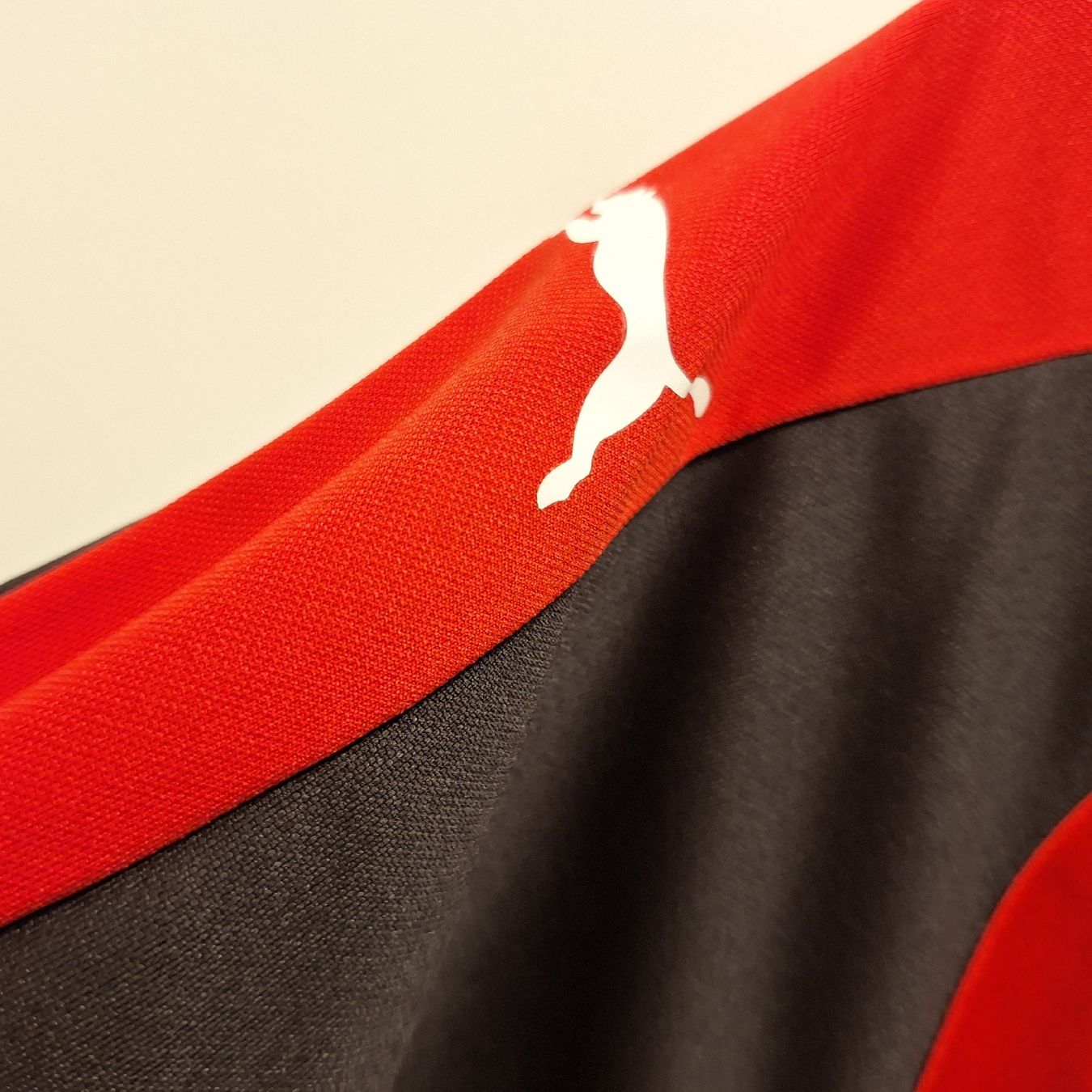 Leibchen & Hosen: Puma Ac Milan M sponsor Fly emirates – Gebraucht aus Bellinzona von LA-ropa-de-Juan 4