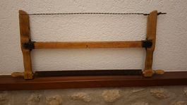 Scie à cadre en bois ancienne, lame de 60 cm.