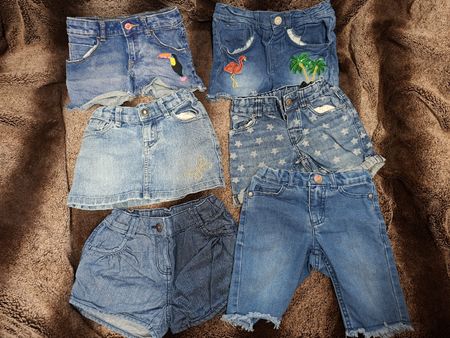 6x Gr 98/104 Jesns Shorts und Jupe set 