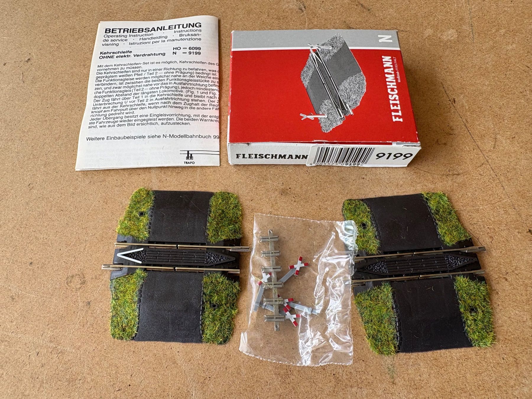Fleischmann Modellini di ferrovie: Fleischmann 9199 Kehrschleifen-Garnitur – Nuovo e nell'imballaggio originale da Hauterive NE venduto da eriamch
