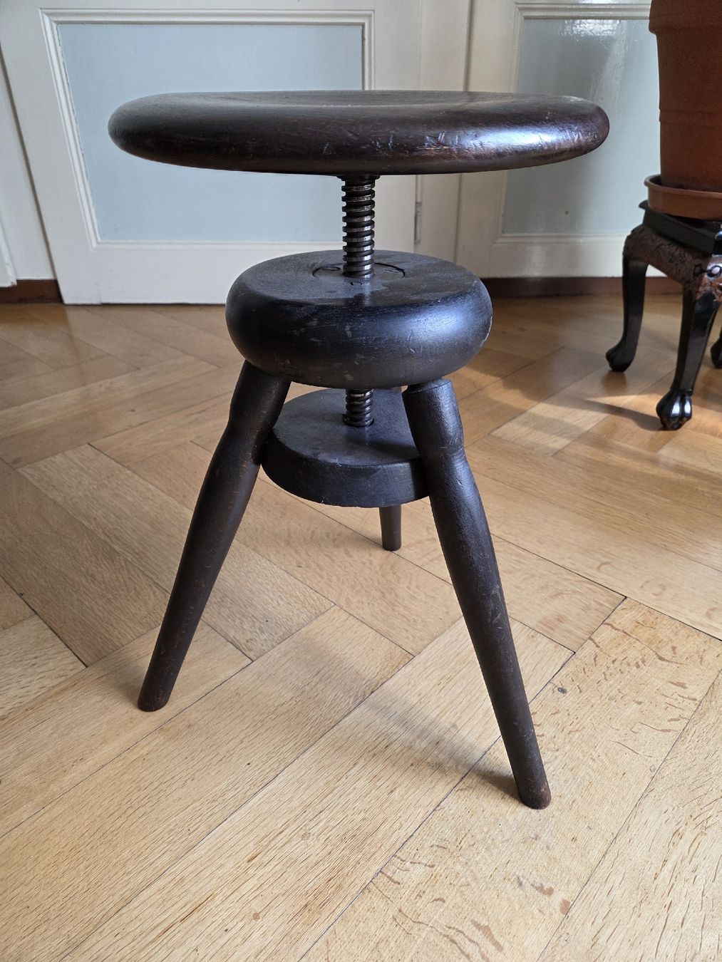 Sgabelli: tabouret en bois  – Usato da Neuchatel venduto da sckkj
